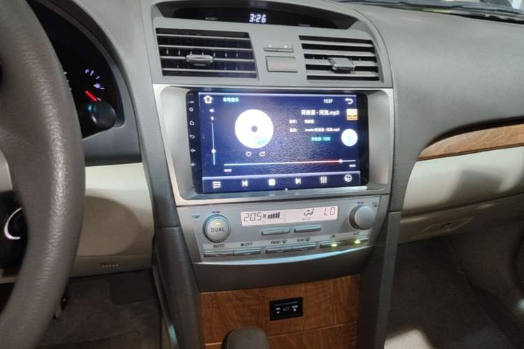 Used Toyota Camry 2012 200E Classic Elite Edition Audio And AC Panel