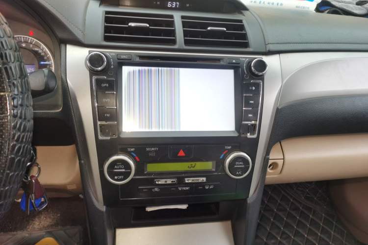 Used Toyota Camry 2012 Junrui 2.0S Radiant Edition Audio And AC Panel