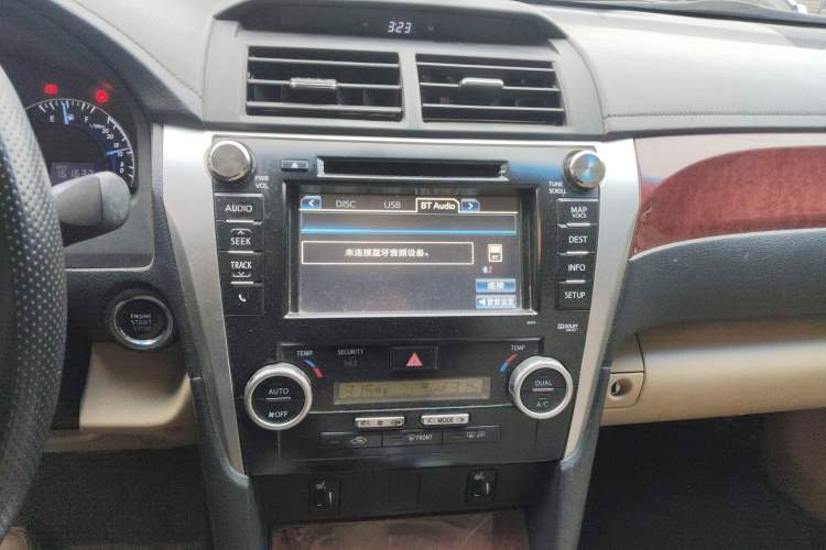 Used Toyota Camry 2012 2.5G Luxury Edition Audio And AC Panel