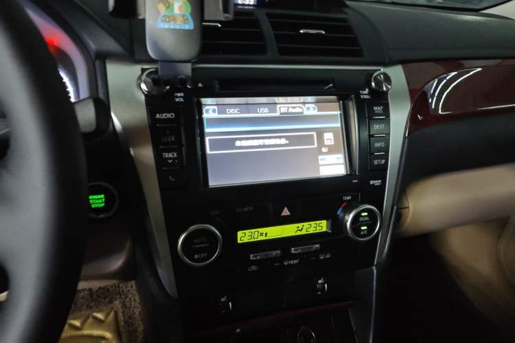 Used Toyota Camry 2012 2.5G Luxury Edition Audio And AC Panel