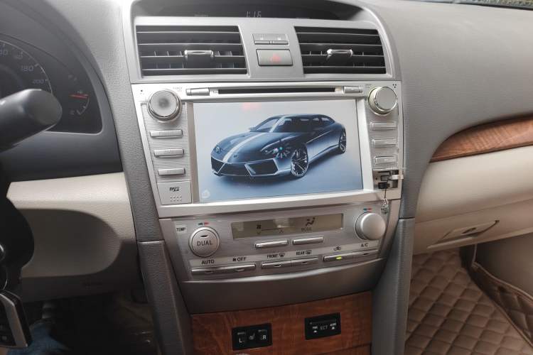 Used Toyota Camry 2012 200G Classic Luxury Edition Audio And AC Panel