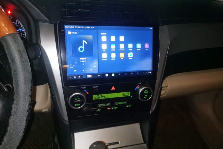 Used Toyota Camry 2012 Junrui 2.0S Radiant Edition Audio And AC Panel