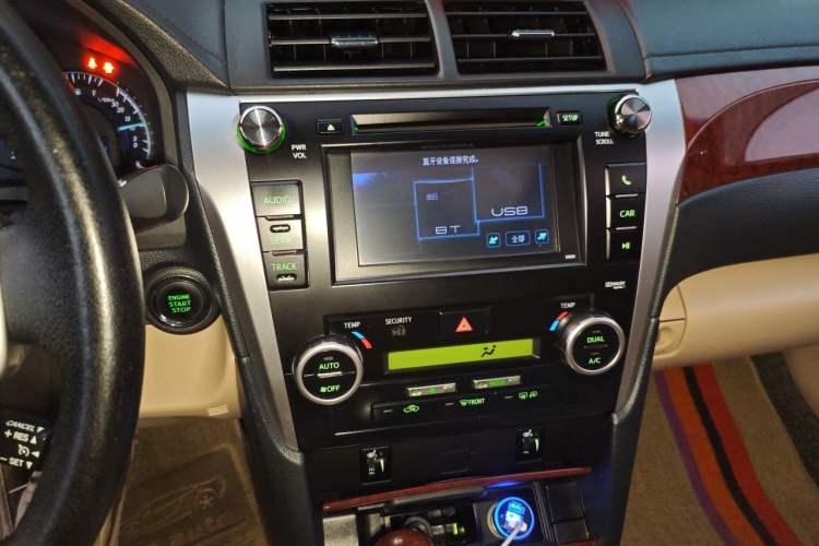 Used Toyota Camry 2012 2.5G Luxury Edition Audio And AC Panel