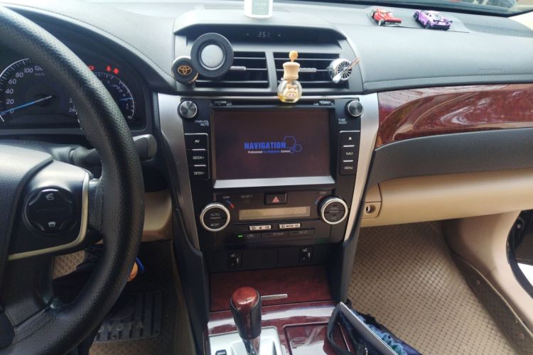 Used Toyota Camry 2012 2.0G Luxury Edition Audio And AC Panel