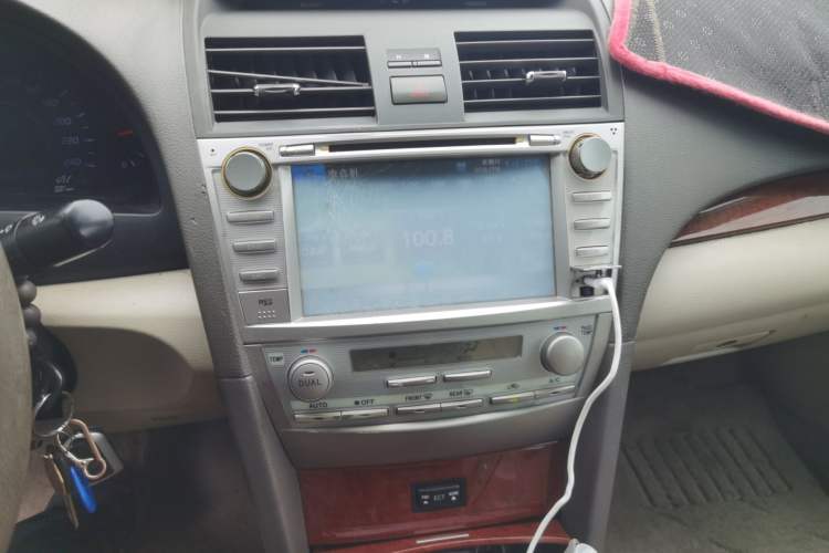 Used Toyota Camry 2012 200E Classic Elite Edition Audio And AC Panel