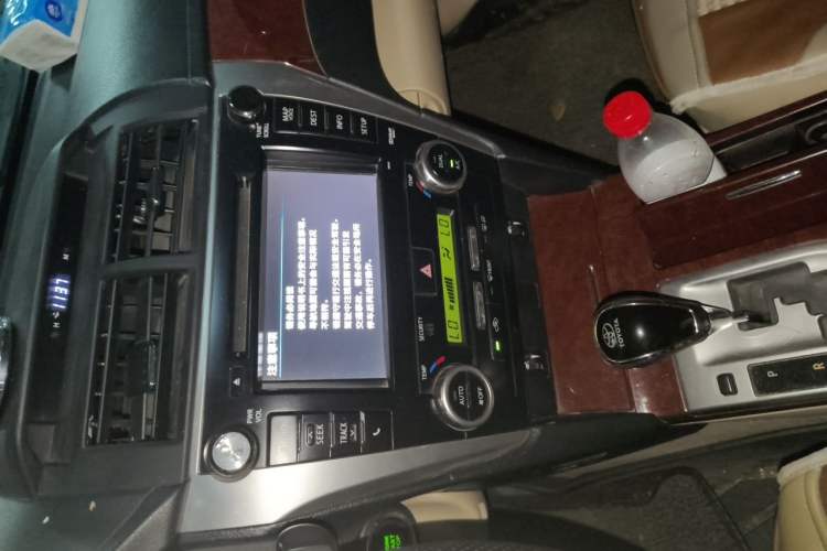 Used Toyota Camry 2012 2.5G Luxury Edition Audio And AC Panel