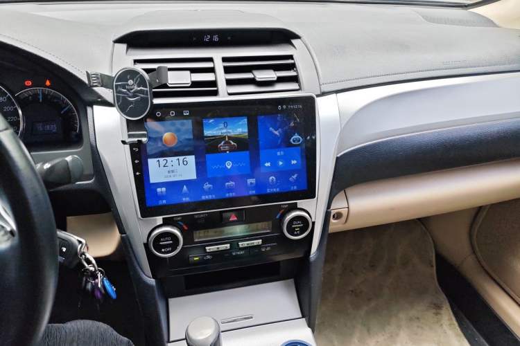 Used Toyota Camry 2012 Junrui 2.0S Radiant Edition Audio And AC Panel