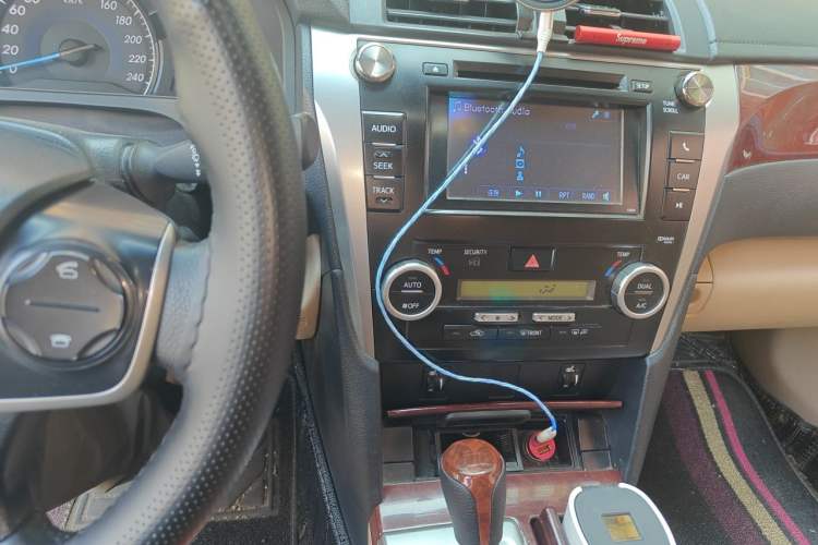 Used Toyota Camry 2012 2.0G Luxury Edition Audio And AC Panel