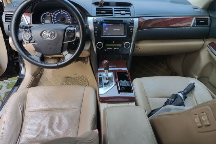 Used Toyota Camry 2012 2.0G Luxury Edition