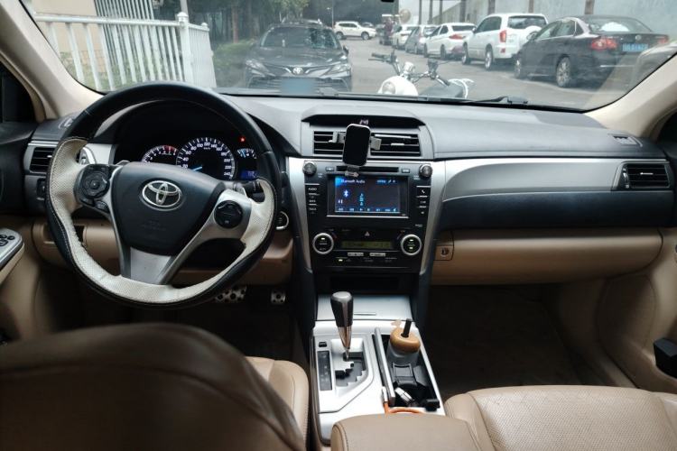 Used Toyota Camry 2012 Junrui 2.5S Activa Edition Center Console
