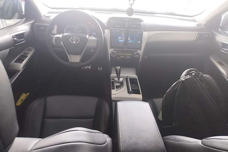 Used Toyota Camry 2012 Junrui 2.0S Radiant Edition Center Console