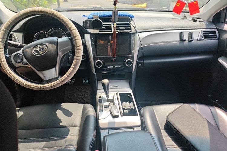 Used Toyota Camry 2012 Junrui 2.0S Radiant Edition Center Console