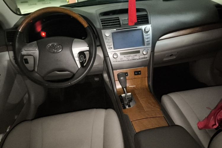 Used Toyota Camry 2012 200G Classic Luxury Edition Center Console
