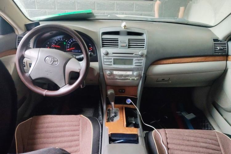 Used Toyota Camry 2012 200E Classic Elite Edition Center Console