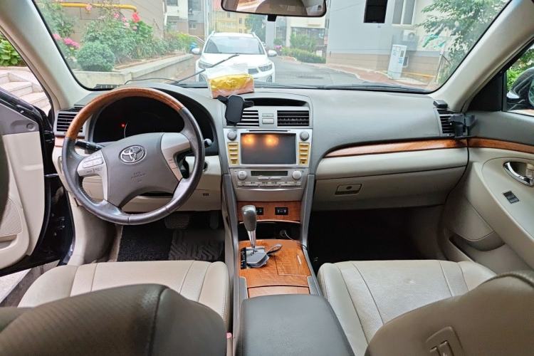 Used Toyota Camry 2012 200G Classic Luxury Edition Center Console