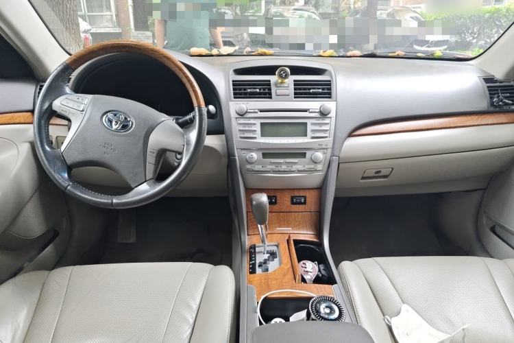 Used Toyota Camry 2012 200G Classic Luxury Edition Center Console