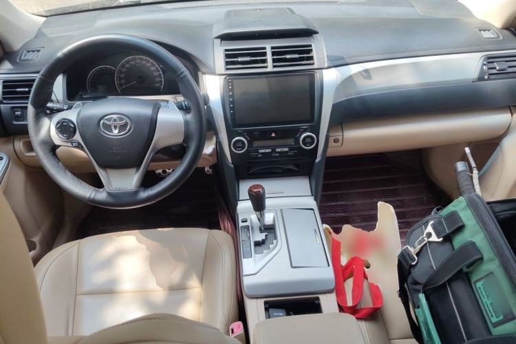 Used Toyota Camry 2012 Junrui 2.0S Radiant Edition Center Console
