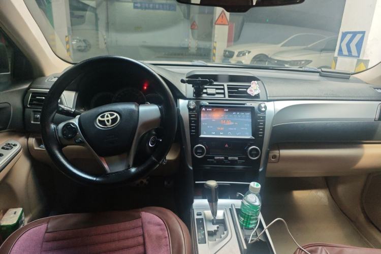 Used Toyota Camry 2012 Junrui 2.0S Radiant Edition Center Console