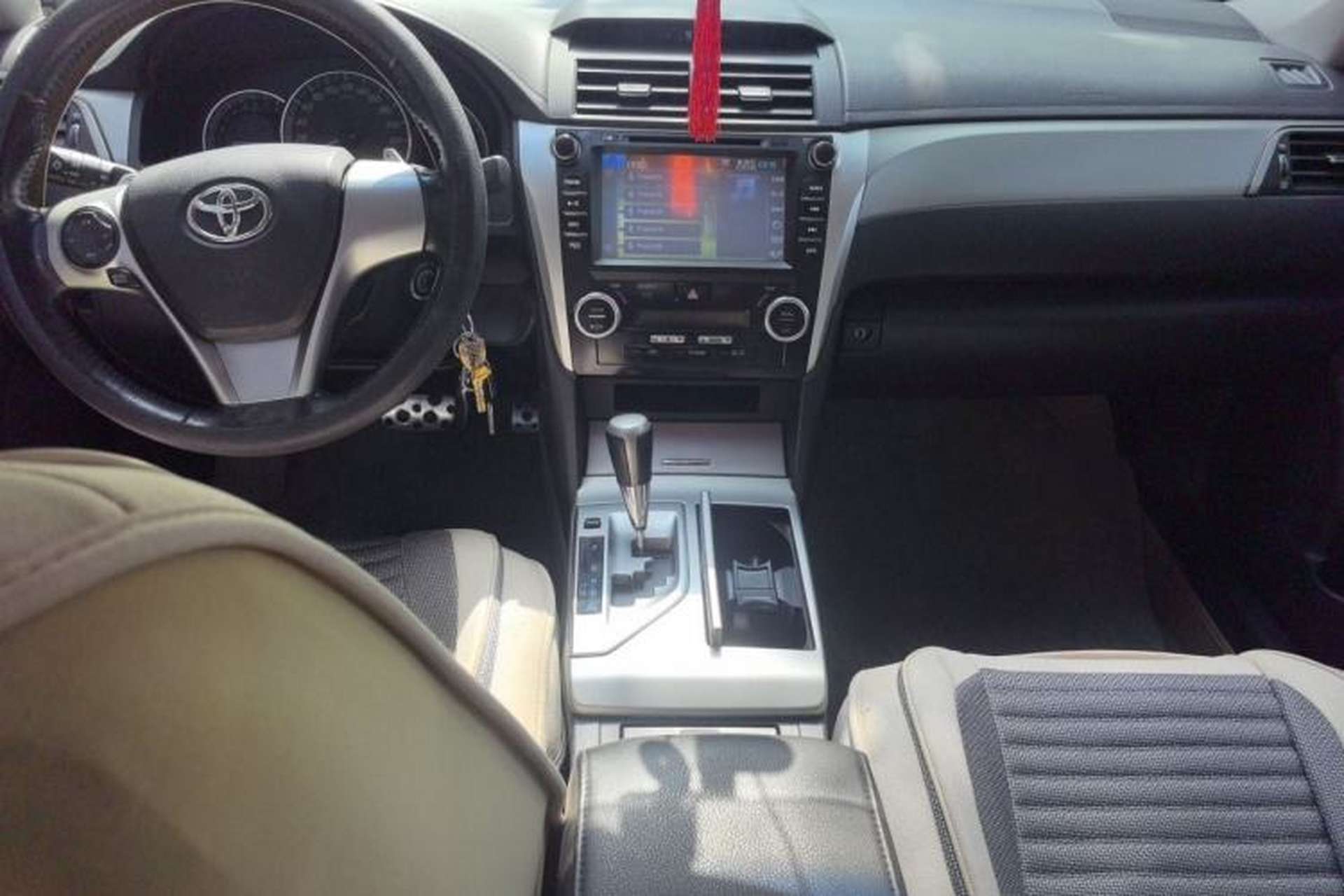 Used Toyota Camry 2012 Junrui 2.0S Radiant Edition Center Console