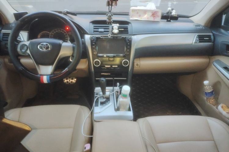 Used Toyota Camry 2012 Junrui 2.0S Radiant Edition Center Console