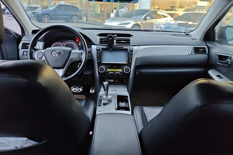 Used Toyota Camry 2012 Junrui 2.0S Radiant Edition Center Console