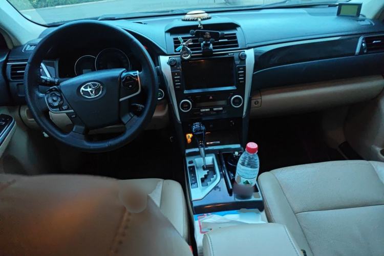 Used Toyota Camry 2012 Luxurious Edition 2.5HG Zunrui Center Console