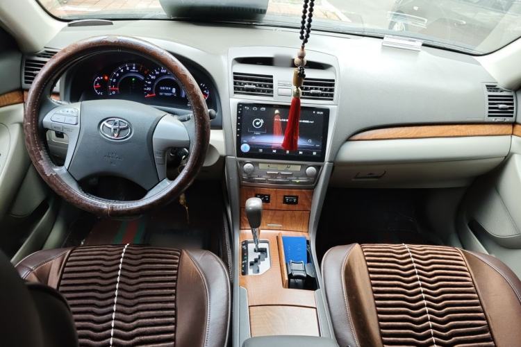 Used Toyota Camry 2012 200G Classic Luxury Edition Center Console
