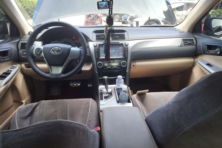 Used Toyota Camry 2012 Junrui 2.0S Radiant Edition Center Console