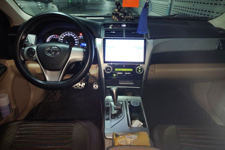 Used Toyota Camry 2012 Junrui 2.0S Radiant Edition Center Console