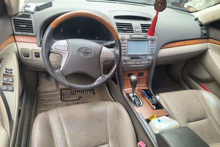 Used Toyota Camry 2012 200G Classic Luxury Edition Center Console