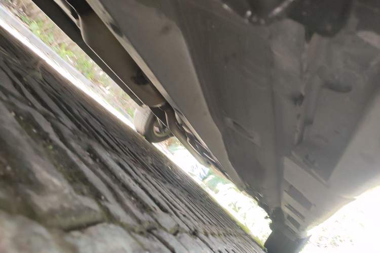 Used Toyota Camry 2012 200G Classic Luxury Edition Chassis Front Left