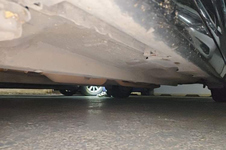 Used Toyota Camry 2012 200G Classic Luxury Edition Chassis Front Left
