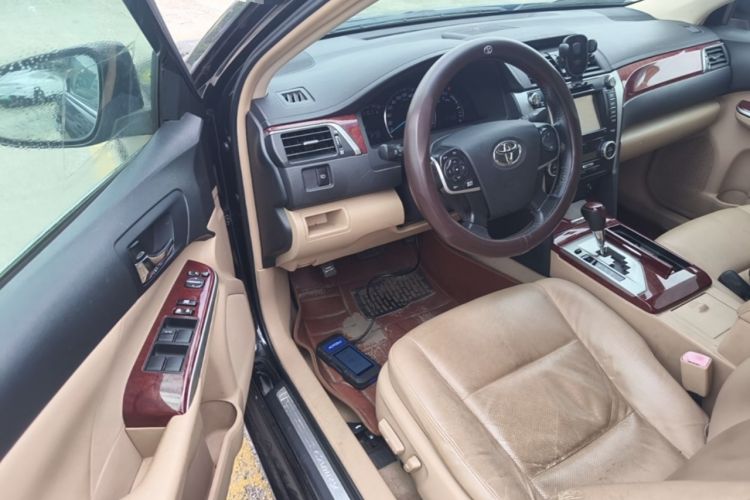 Used Toyota Camry 2012 2.0G Luxury Edition Driver Seat