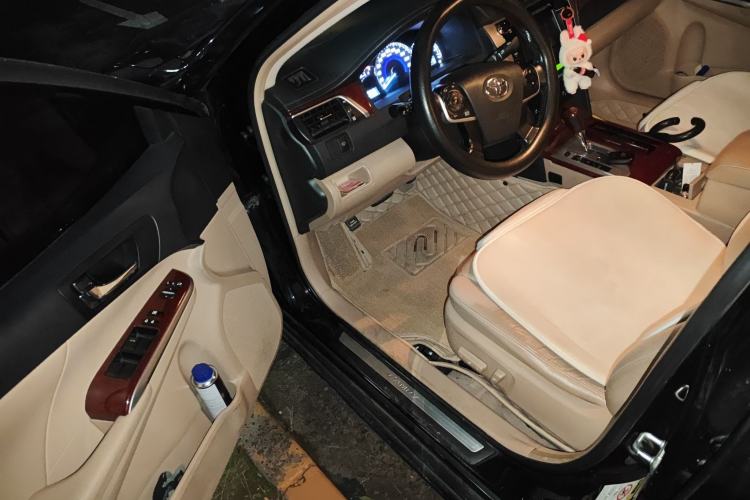 Used Toyota Camry 2012 2.5G Luxury Edition Driver Seat