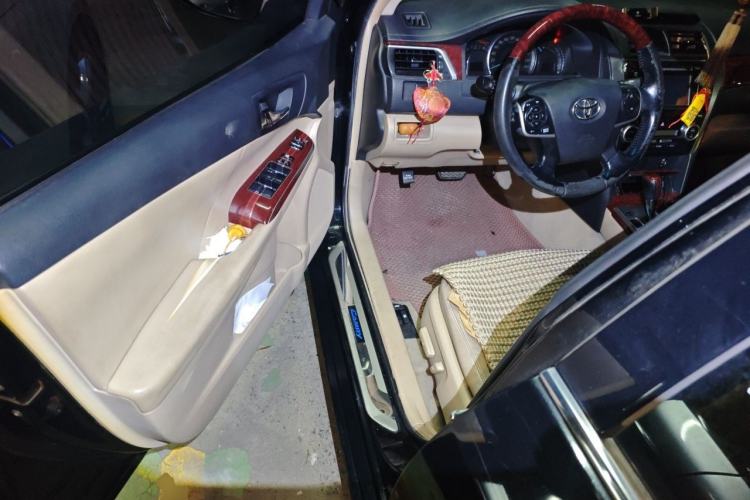 Used Toyota Camry 2012 2.0G Luxury Edition Driver Seat