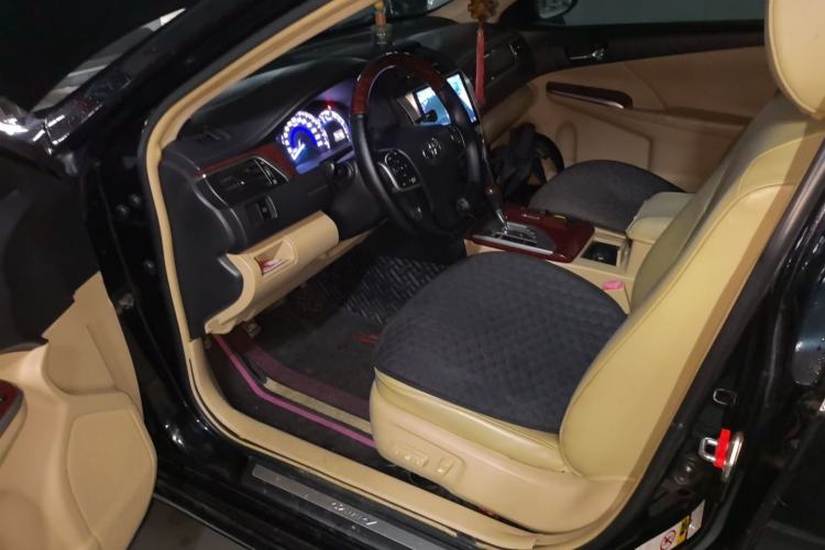 Used Toyota Camry 2012 2.5G Luxury Edition Driver Seat
