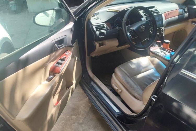 Used Toyota Camry 2012 2.0G Luxury Edition Driver Seat