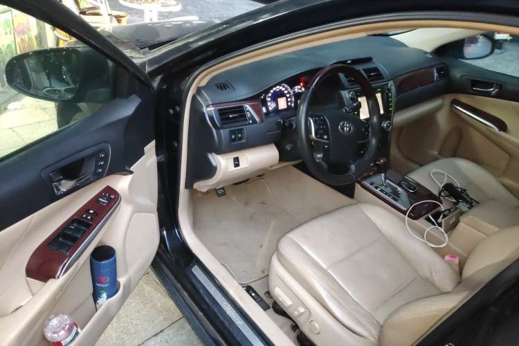 Used Toyota Camry 2012 2.5G Luxury Edition Driver Seat