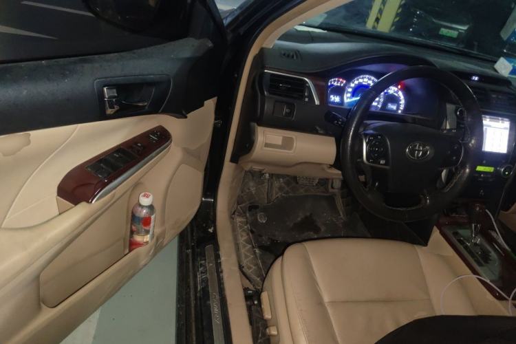 Used Toyota Camry 2012 2.5G Luxury Edition Driver Seat