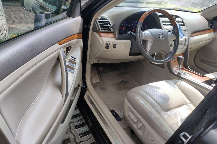 Used Toyota Camry 2012 200G Classic Luxury Edition Driver Seat