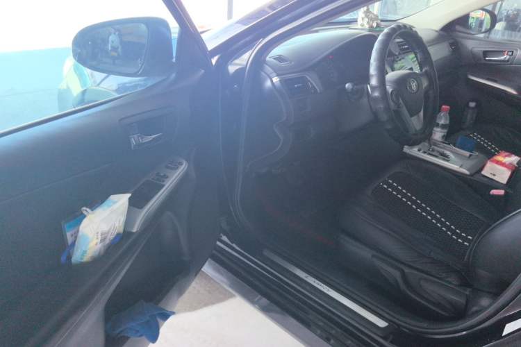 Used Toyota Camry 2012 Junrui 2.0S Radiant Edition Driver Seat