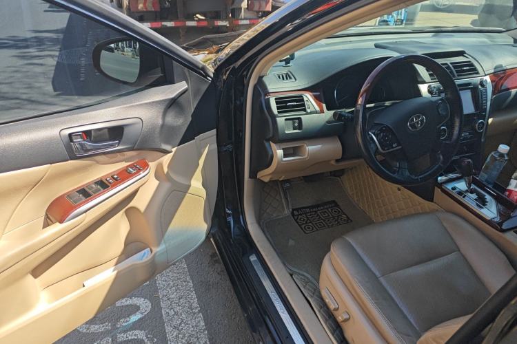 Used Toyota Camry 2012 2.5G Luxury Navigation Edition Driver Seat