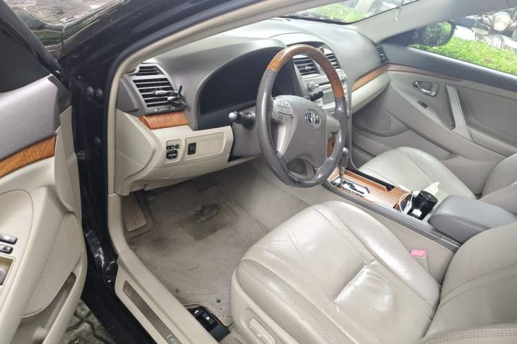 Used Toyota Camry 2012 200G Classic Luxury Edition Driver Seat