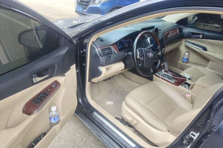 Used Toyota Camry 2012 2.5G Luxury Edition Driver Seat