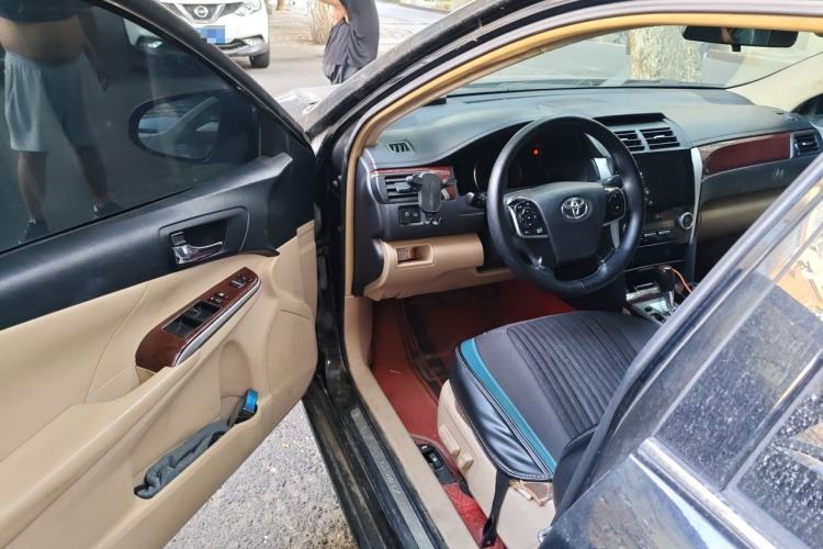 Used Toyota Camry 2012 2.5G Luxury Edition Driver Seat