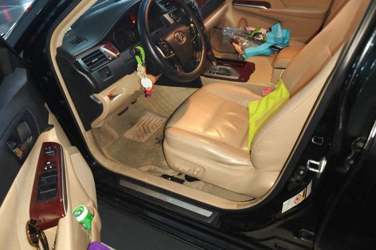 Used Toyota Camry 2012 2.5G Luxury Edition Driver Seat