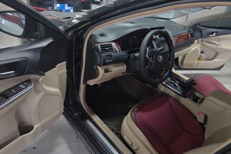 Used Toyota Camry 2012 2.0G Luxury Edition Driver Seat