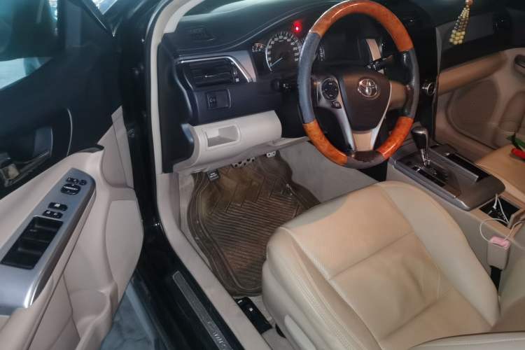 Used Toyota Camry 2012 Junrui 2.0S Radiant Edition Driver Seat