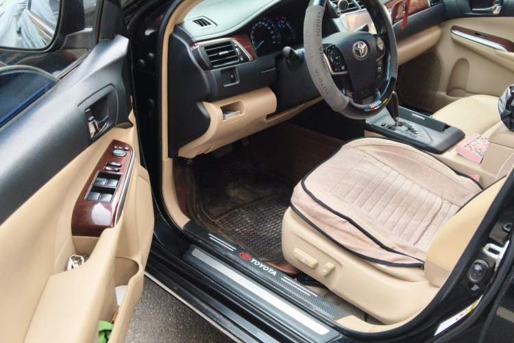 Used Toyota Camry 2012 2.0G Luxury Edition Driver Seat