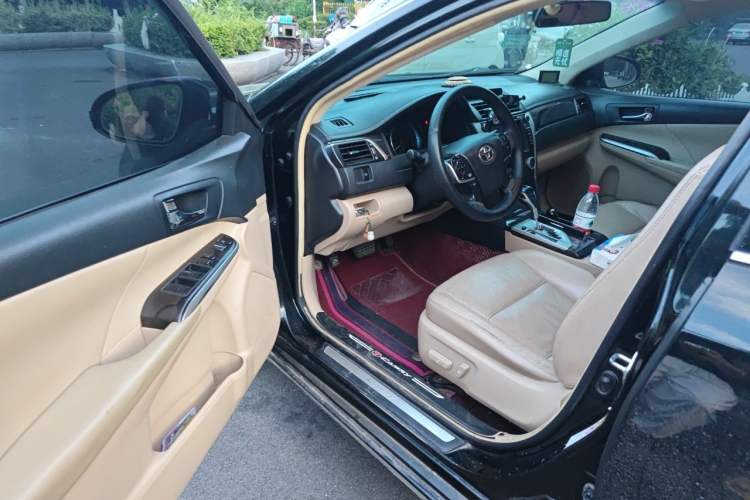 Used Toyota Camry 2012 Luxurious Edition 2.5HG Zunrui Driver Seat